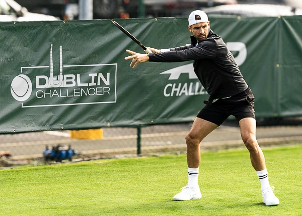 Grigor Dimitrov strikes a forehand at Elm Park in 2026