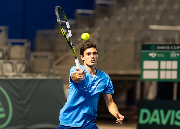 Peter Buldorini practicing at the 2025 Davis Cup