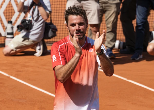 Stan Wawrinka bids farewell at Roland Garros 2026